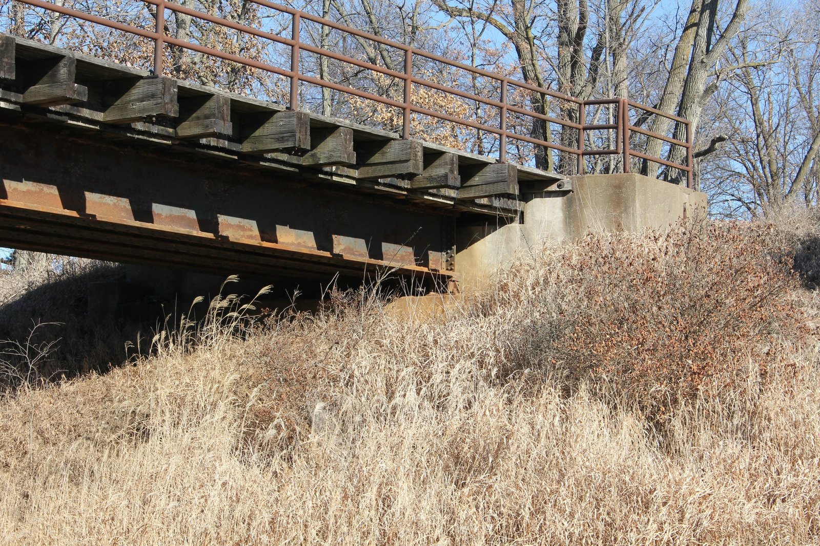 East abutment